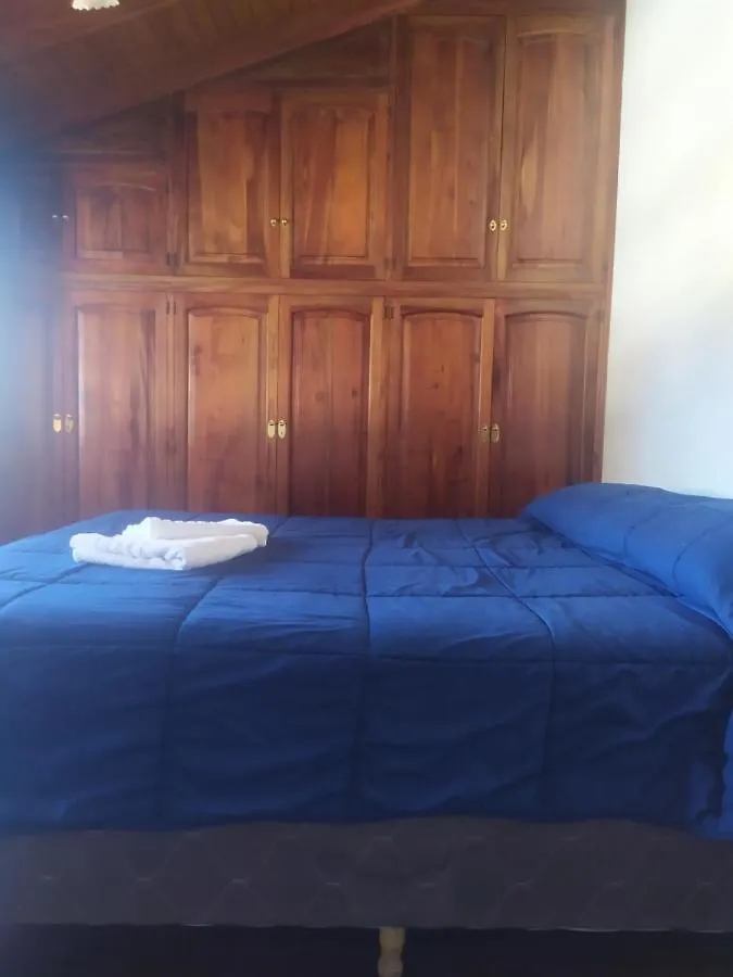 Tanino Guest House Mendoza