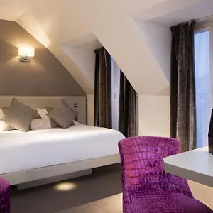 *** Hotel Jacques De Molay França